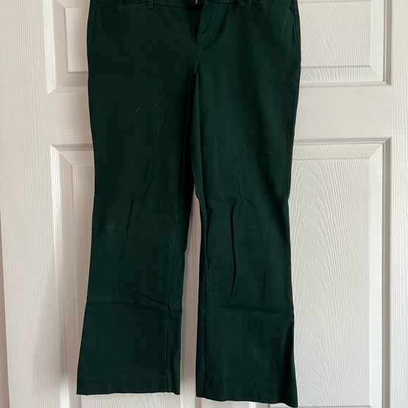 Old Navy Pants - Old Navy pixie pants